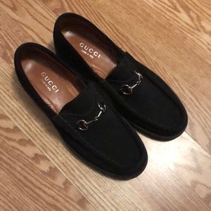 Gucci black loafers size 9 never worn